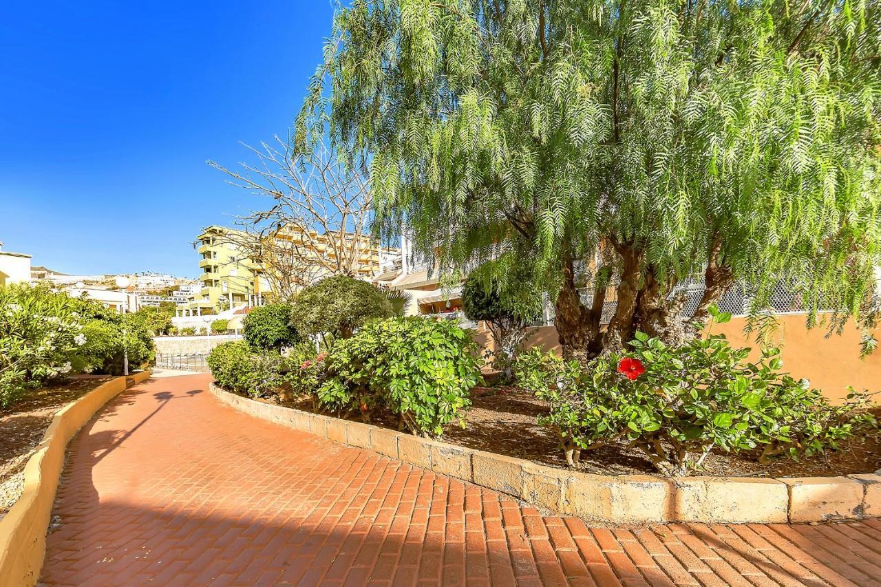 Luxury Two-bedroom Four Seasons Apartment Costa Adeje (Tenerife)